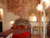 Mr Gay and hetero B&B in the historical centre of Florence